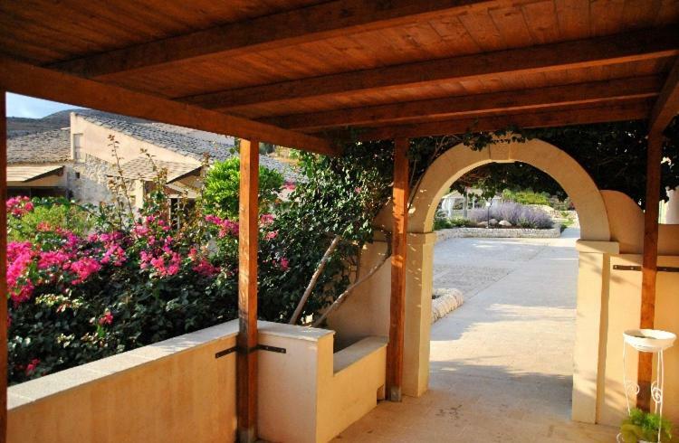 Antica Masseria La Fiumara Bed & Breakfast Noto Dış mekan fotoğraf